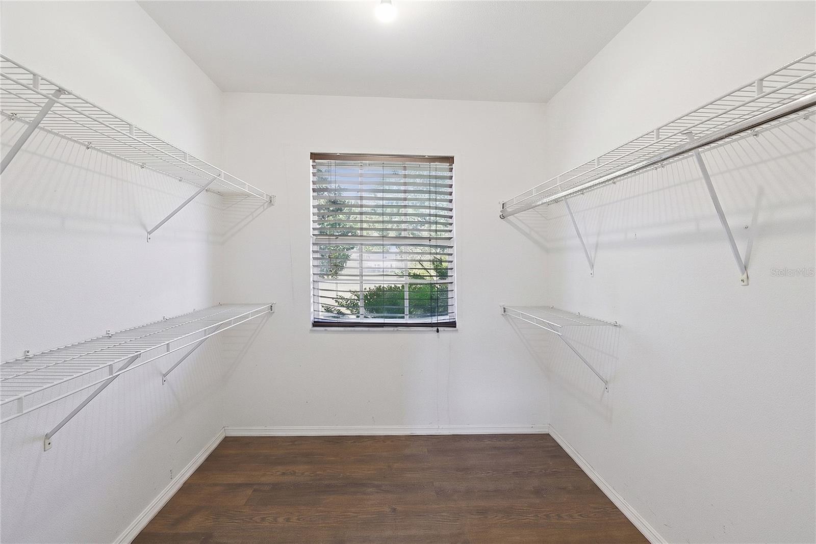PLEASANT HILL LAKES - Residential