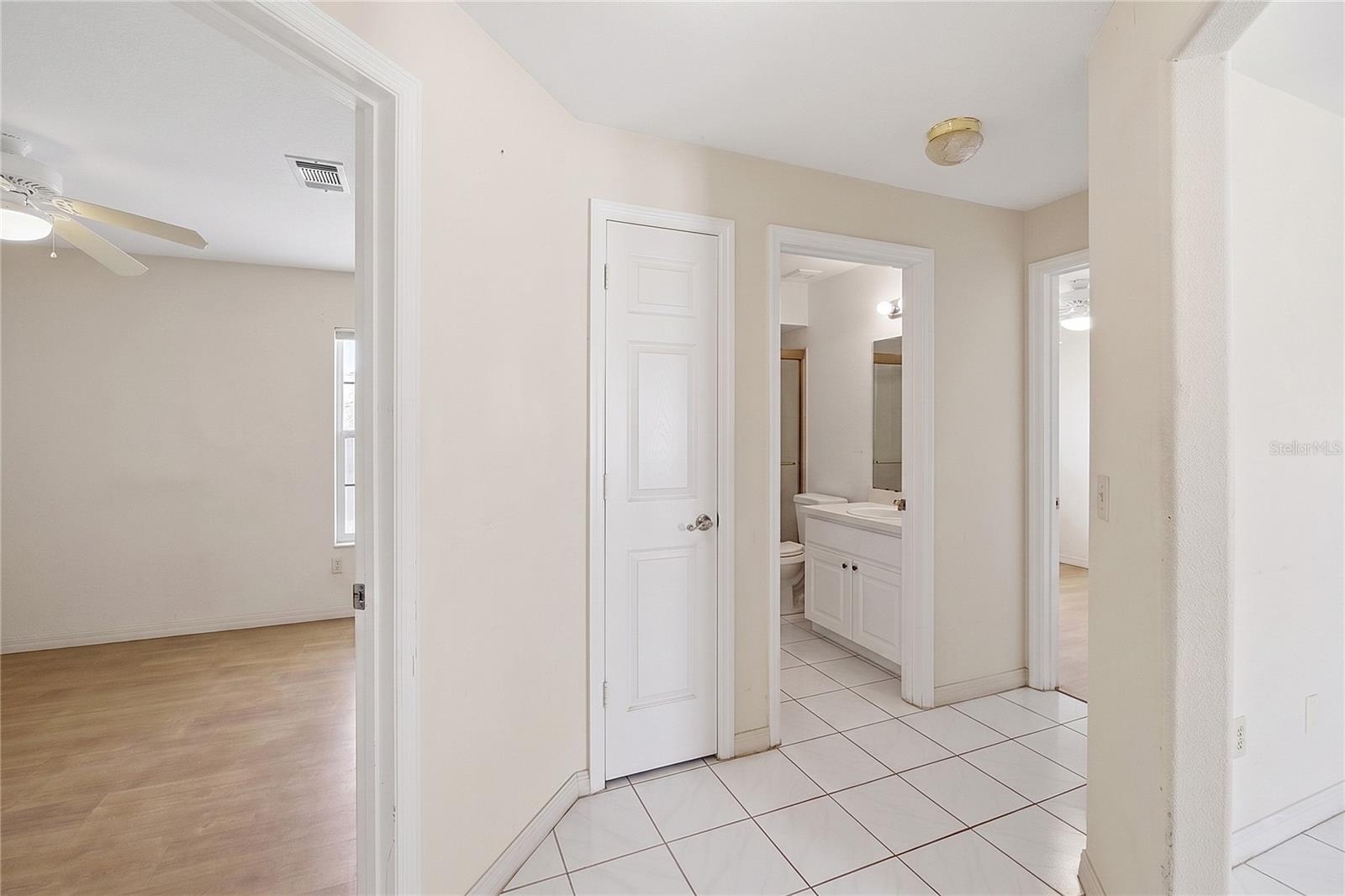 PLEASANT HILL LAKES - Residential