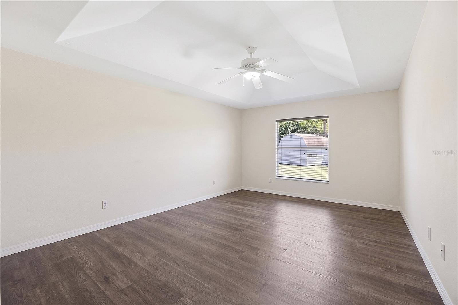PLEASANT HILL LAKES - Residential