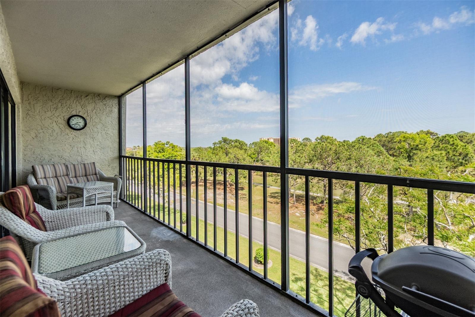 COVE CAY VILLAGE IV - Residential