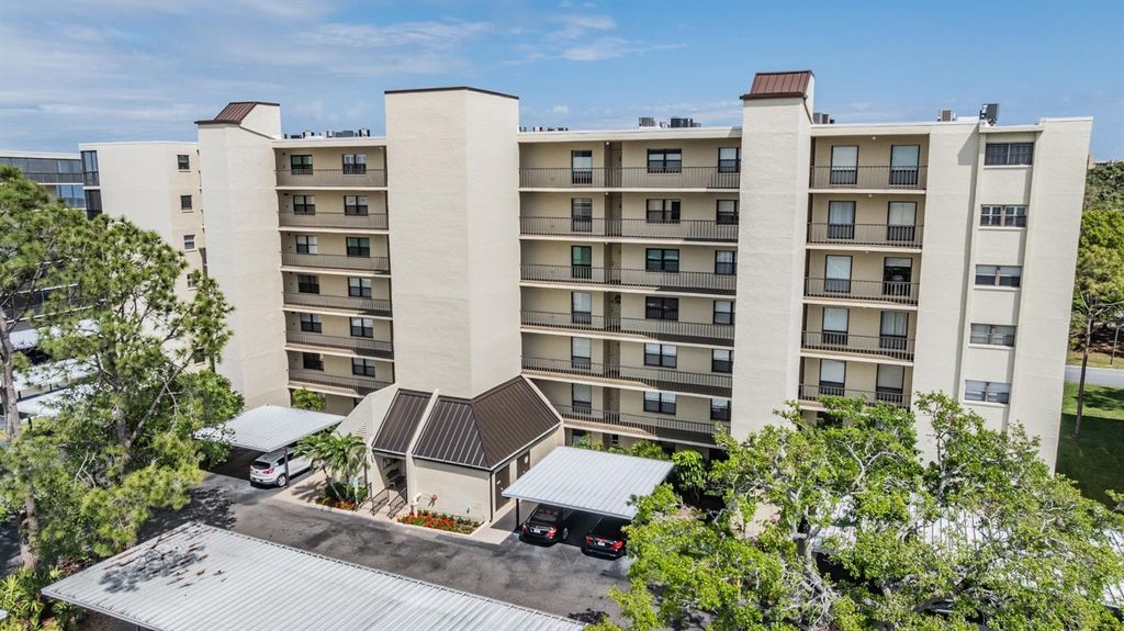 Photo of 2700 Cove Cay Drive #5G, Clearwater, FL 33760 (MLS # TB8443566)