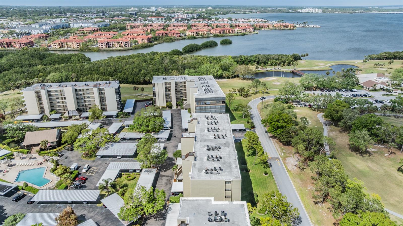 COVE CAY VILLAGE IV - Residential