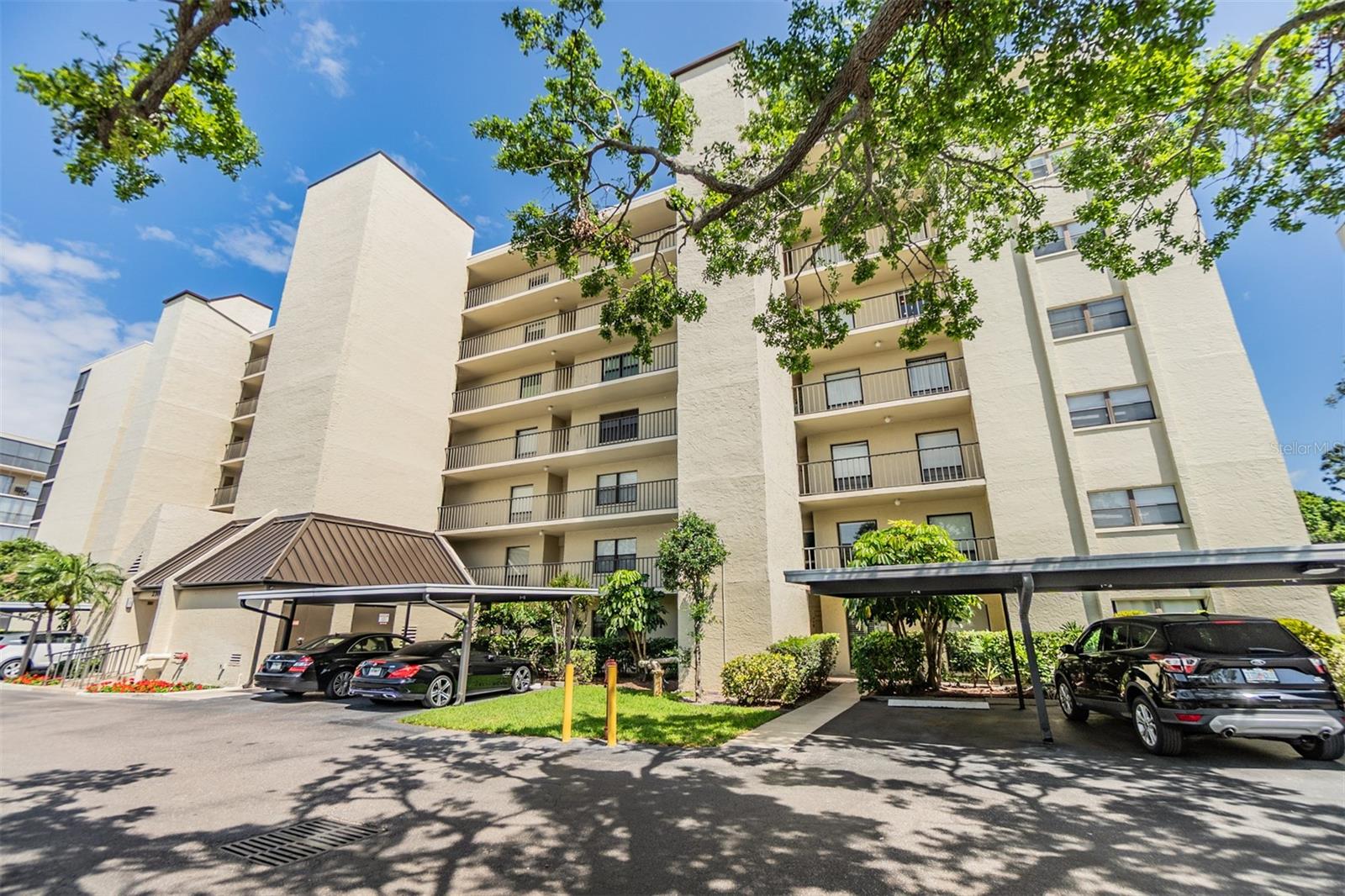 COVE CAY VILLAGE IV - Residential