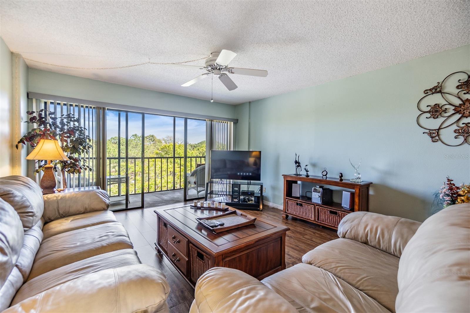 COVE CAY VILLAGE IV - Residential