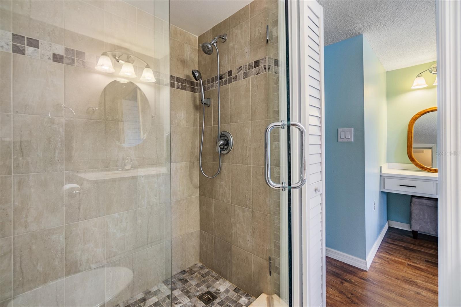 COVE CAY VILLAGE IV - Residential