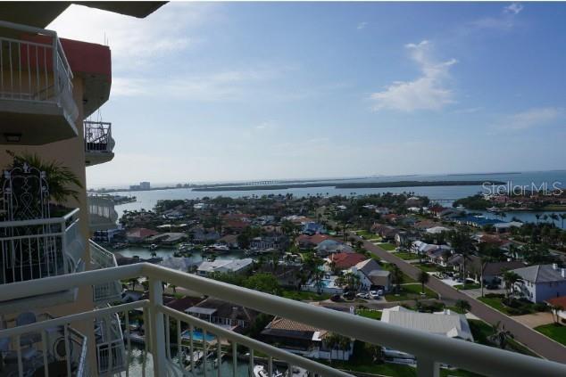 BAYWAY ISLES POINT BRITTANY SIX - Residential