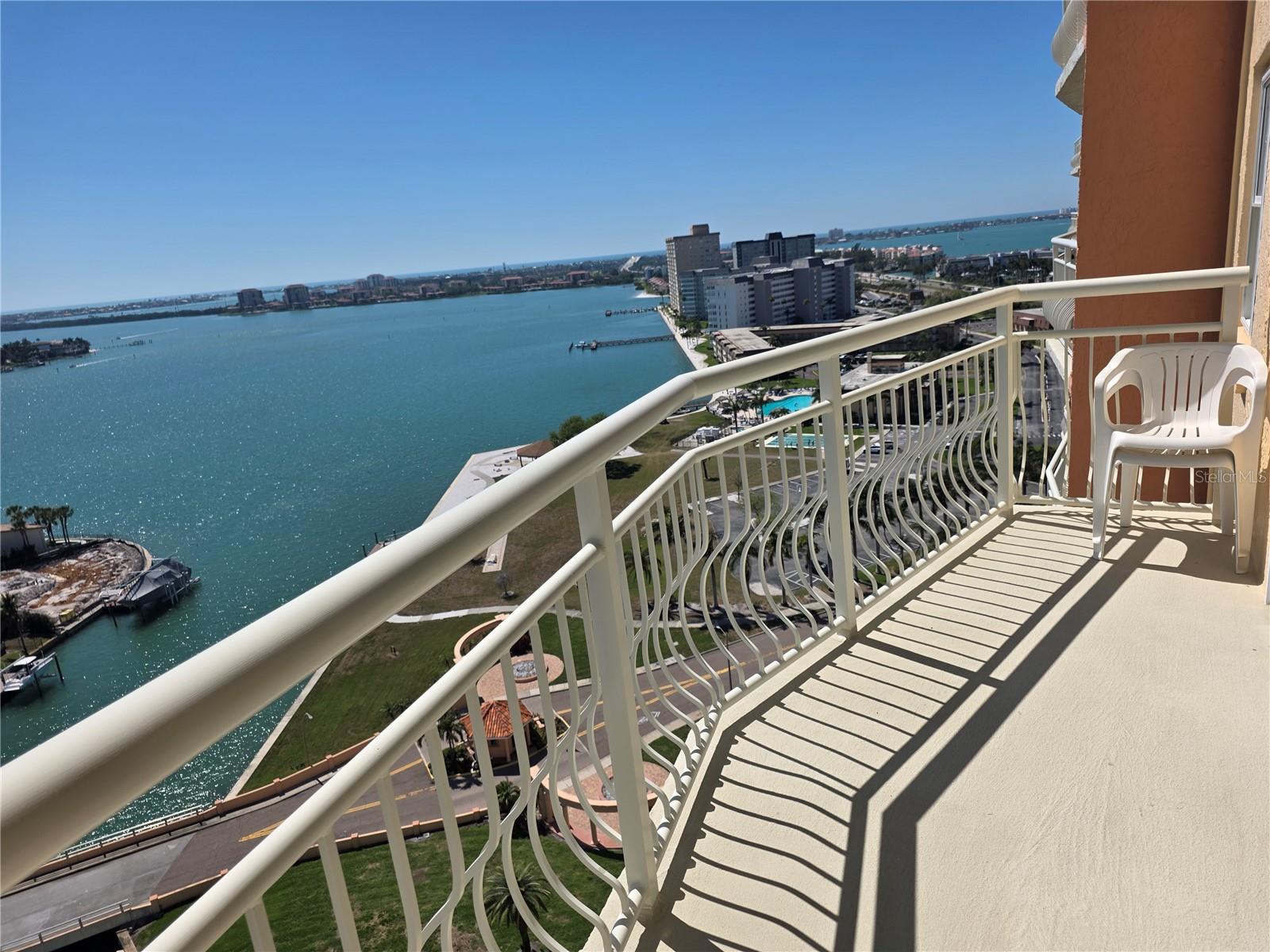 BAYWAY ISLES POINT BRITTANY SIX - Residential