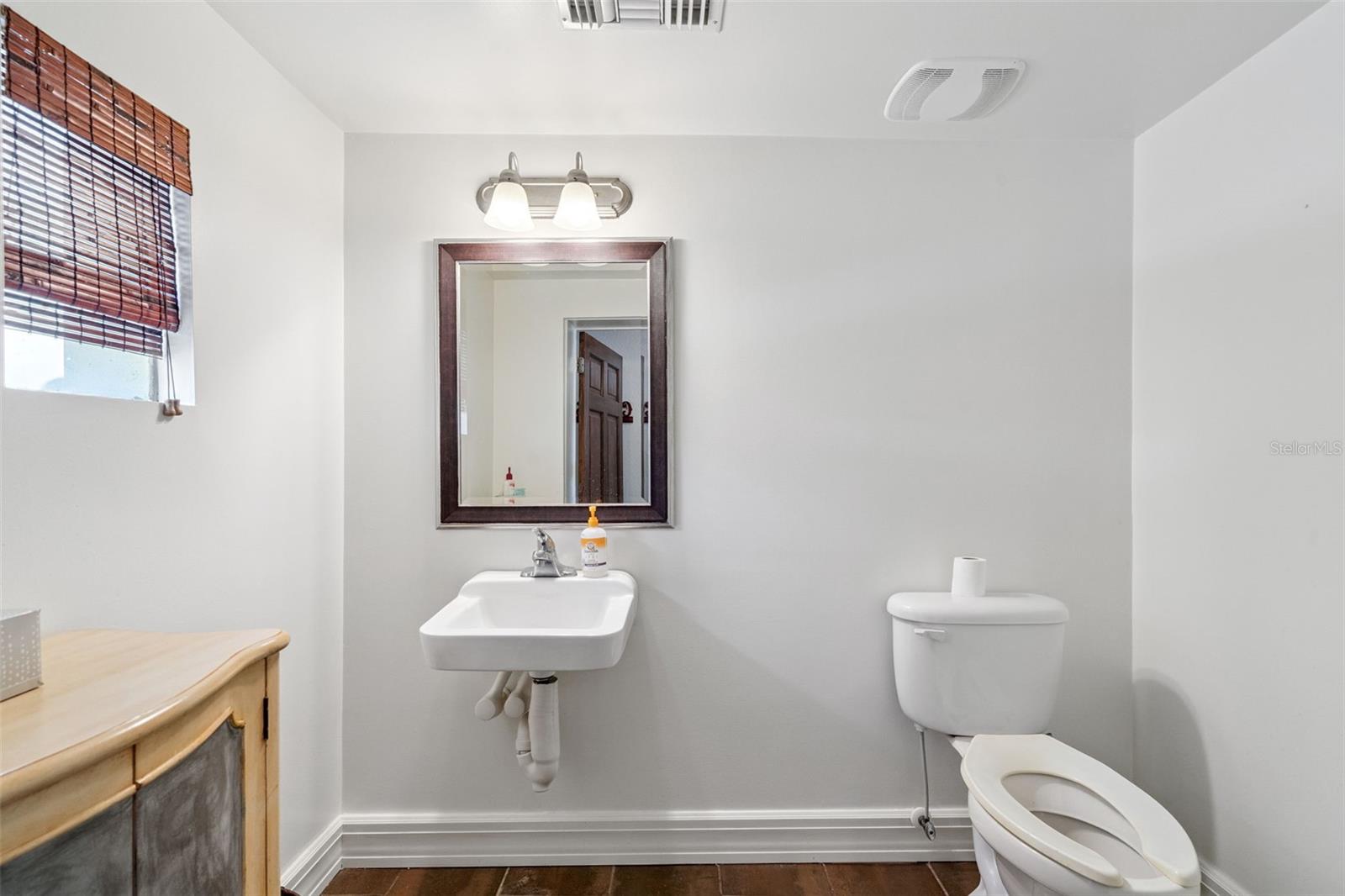 BROWNIE VILLA - Commercial Sale