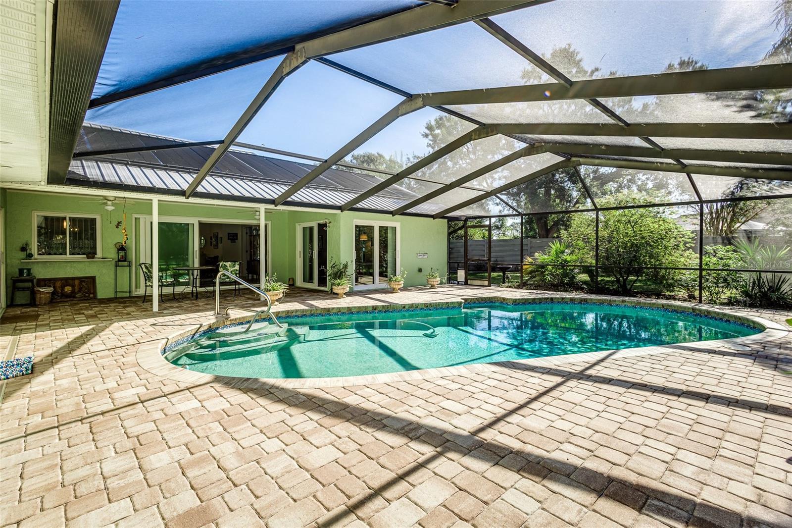 ENGLELAKE SUB - Residential