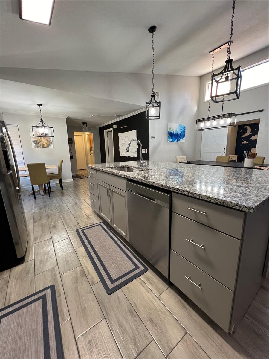 1159 E WINGED FOOT CIRCLE