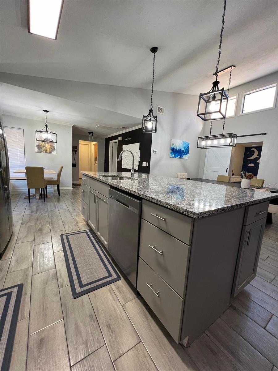 1159 E WINGED FOOT CIRCLE