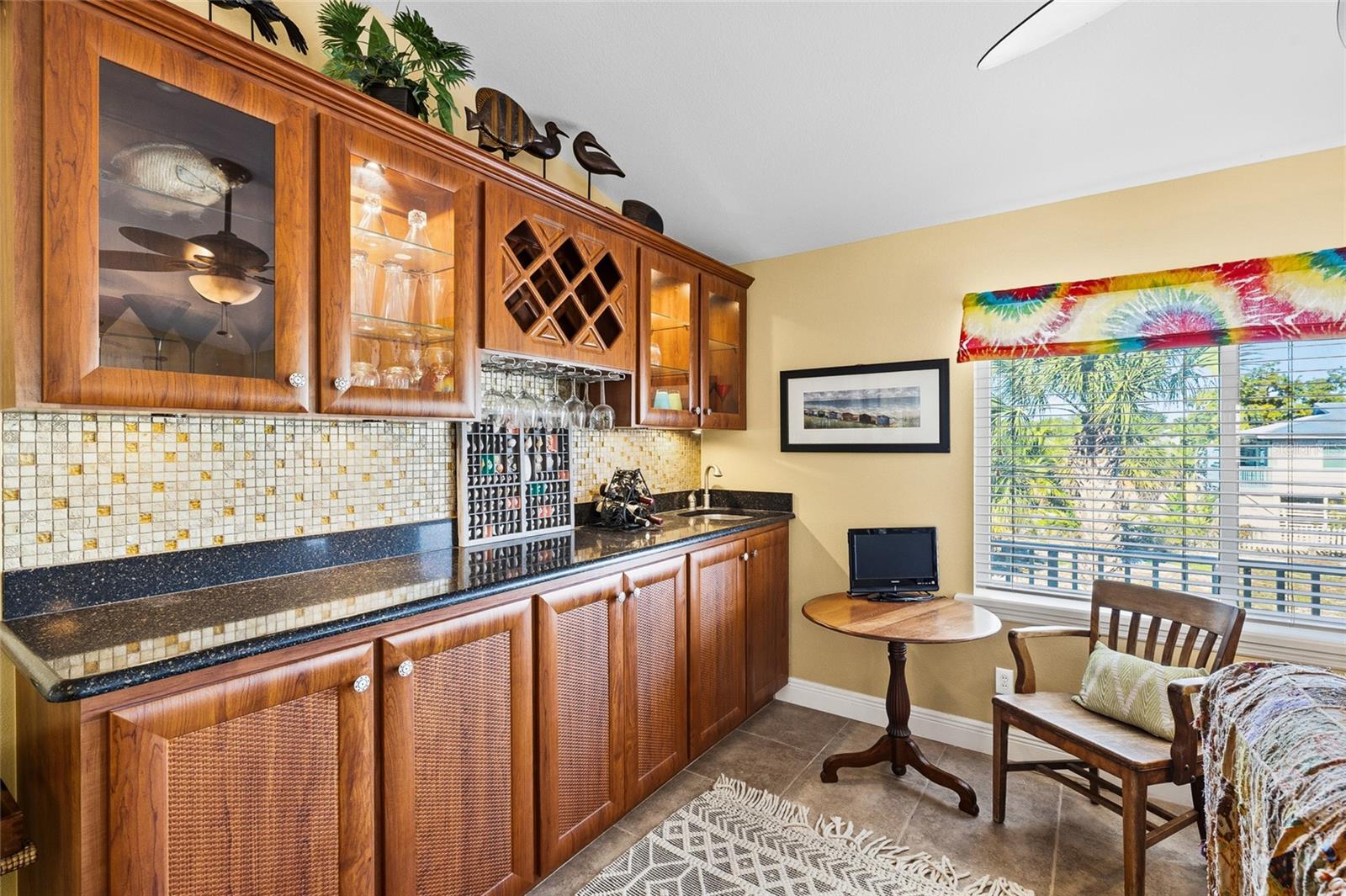 FT W OF NE COR - Residential