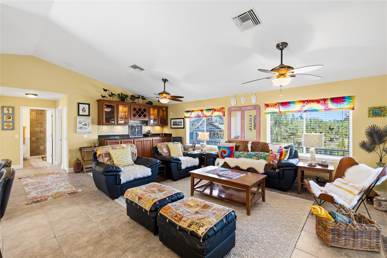 FT W OF NE COR - Residential