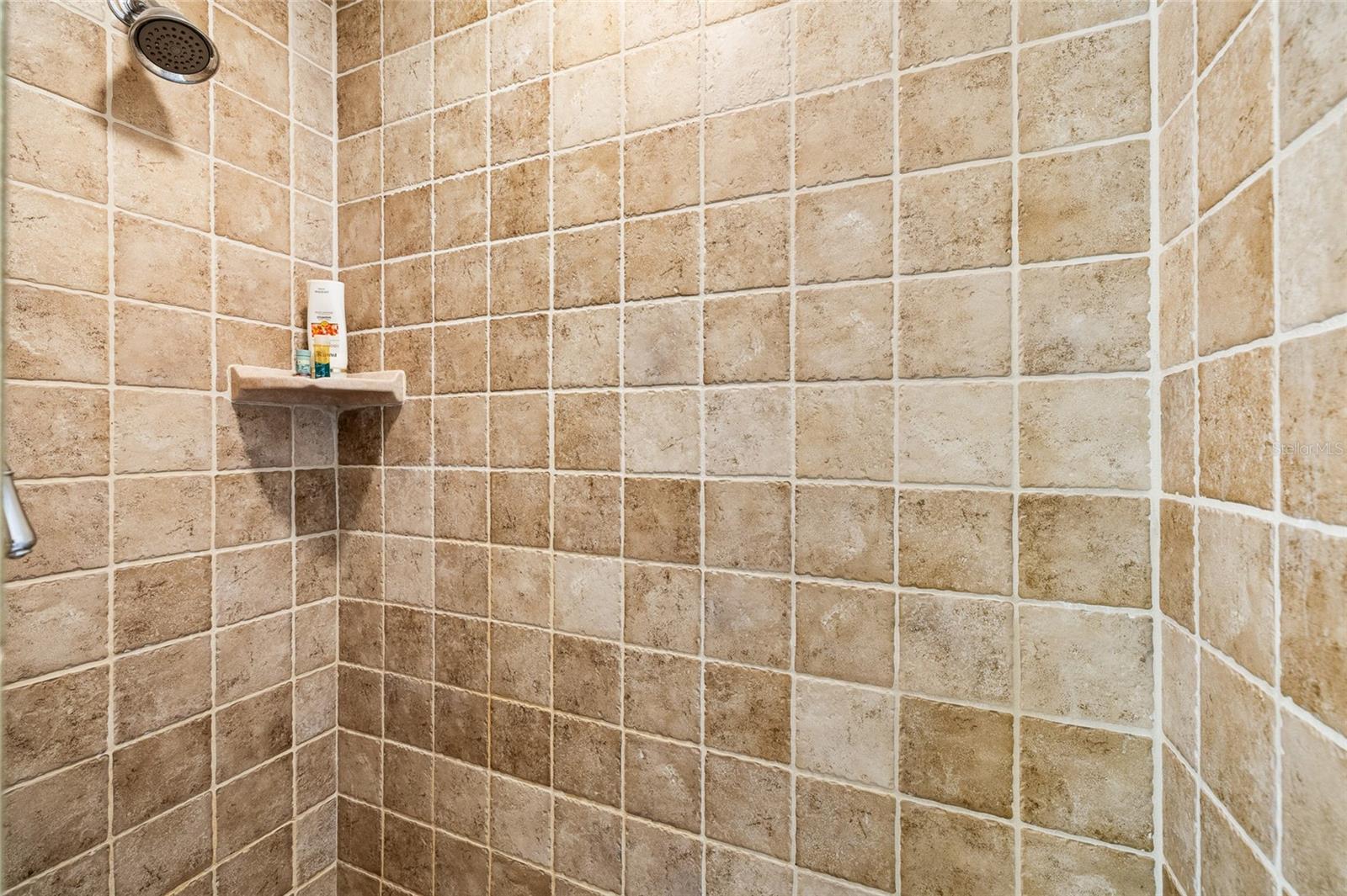 FT W OF NE COR - Residential