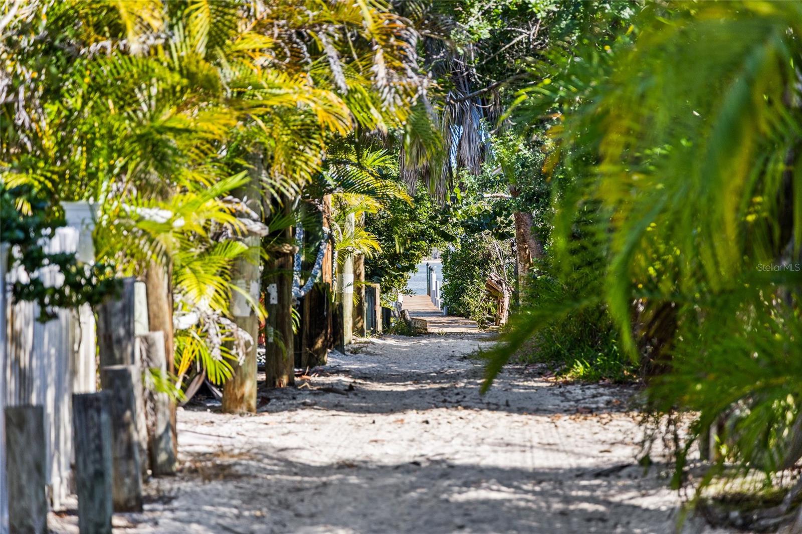 FT W OF NE COR - Residential