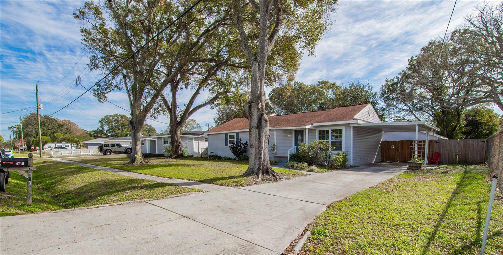 4710 W PRICE AVENUE