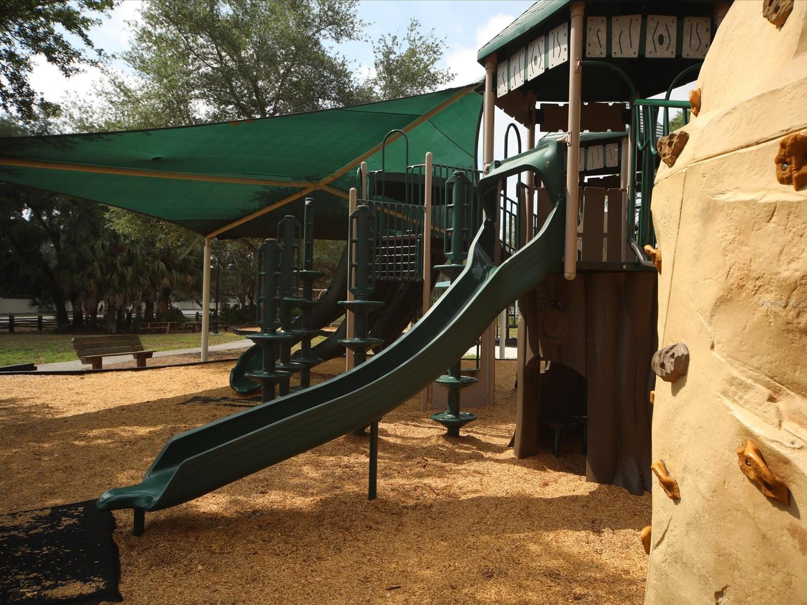 BRENTWOOD ESTATES - Residential