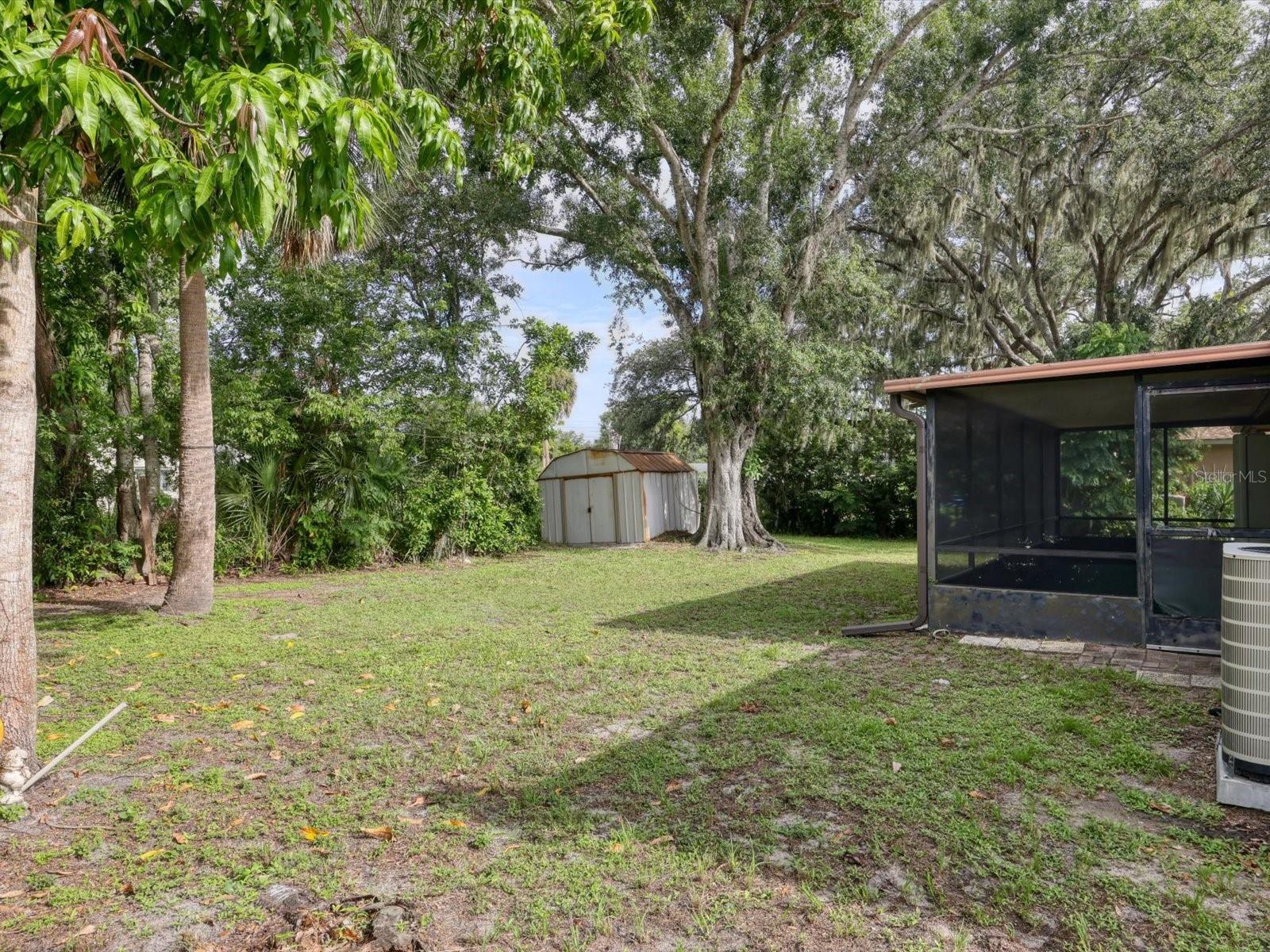 BRENTWOOD ESTATES - Residential