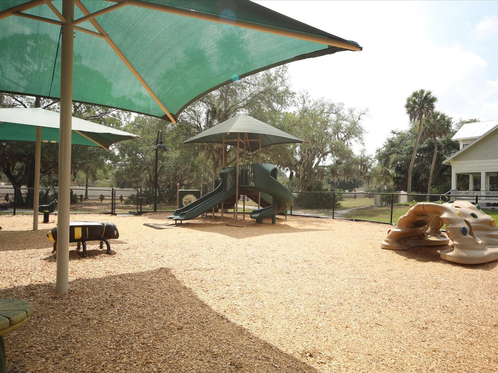 BRENTWOOD ESTATES - Residential