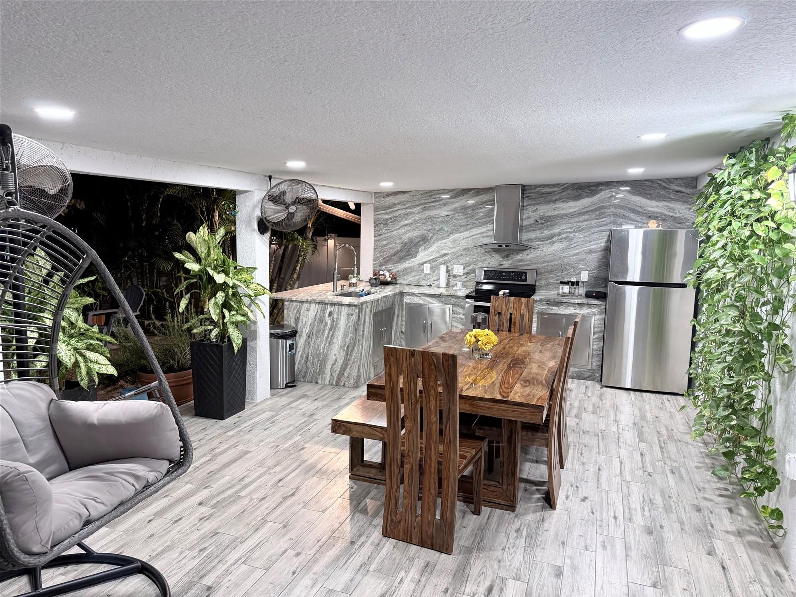 WINTON PARK - Residential