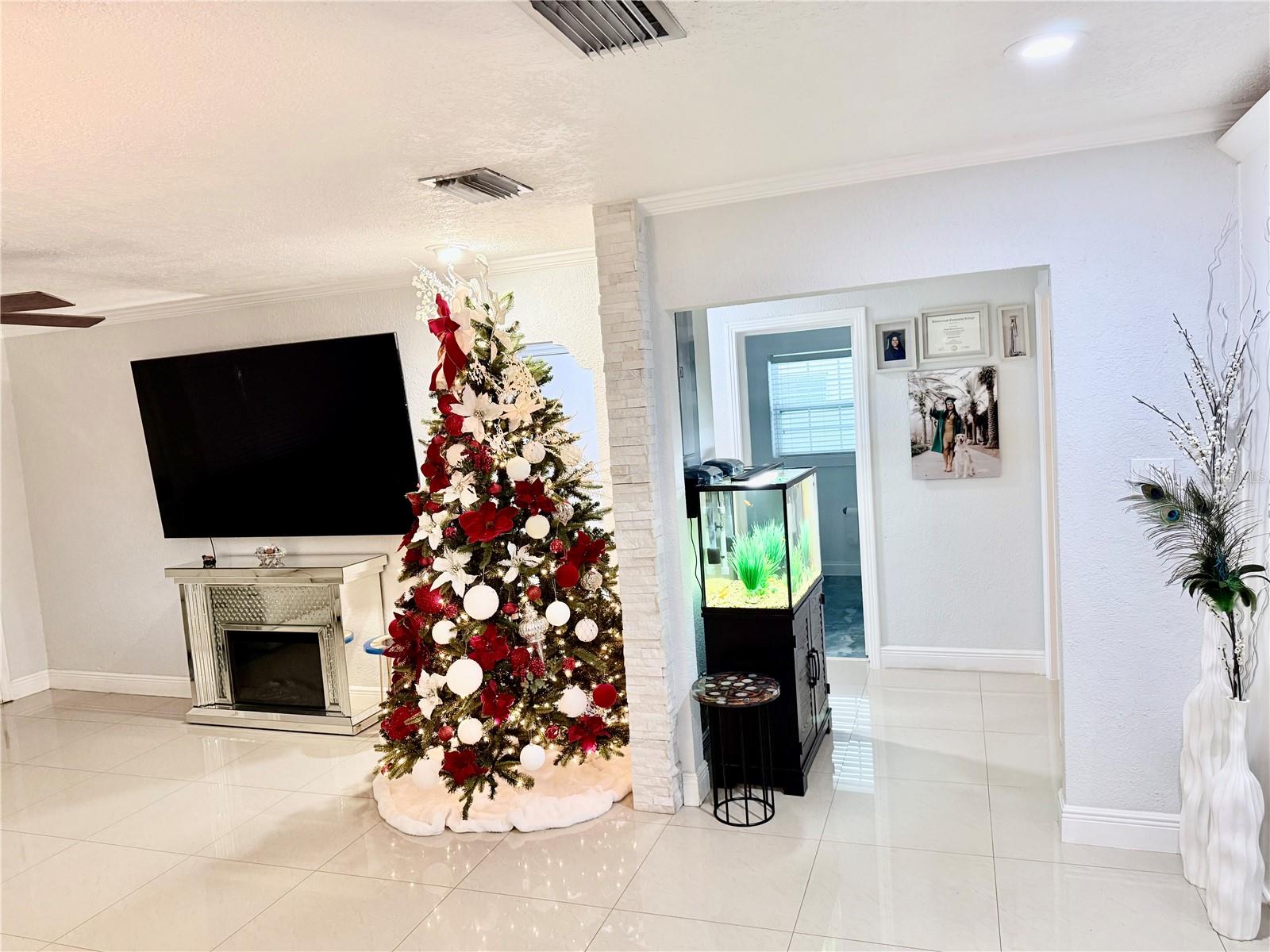 2719 W BRADDOCK STREET