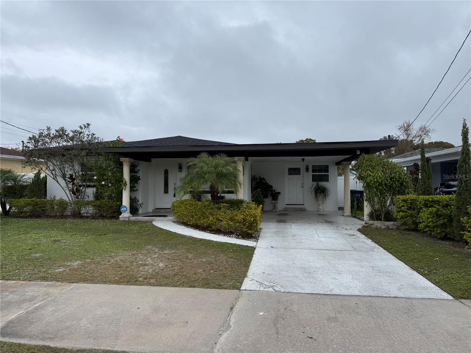 2719 W BRADDOCK STREET