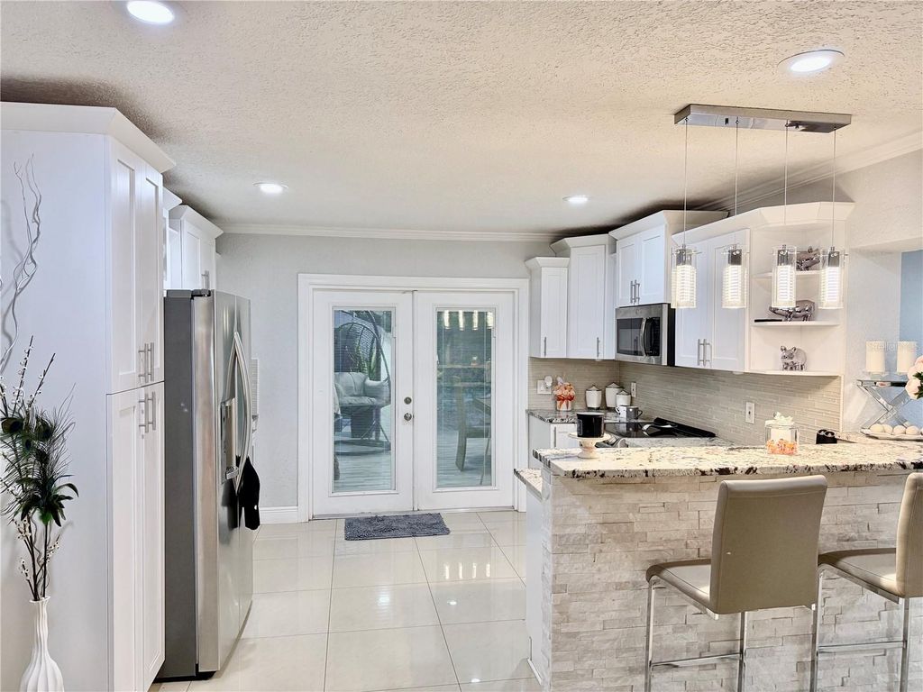 Photo of 2719 W Braddock Street, Tampa, FL 33607 (MLS # TB8448602)