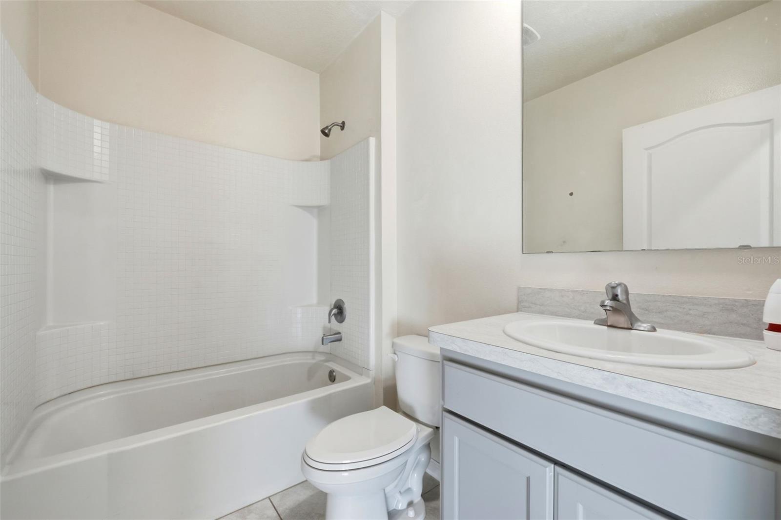 VERANDAH PARK - Residential Lease