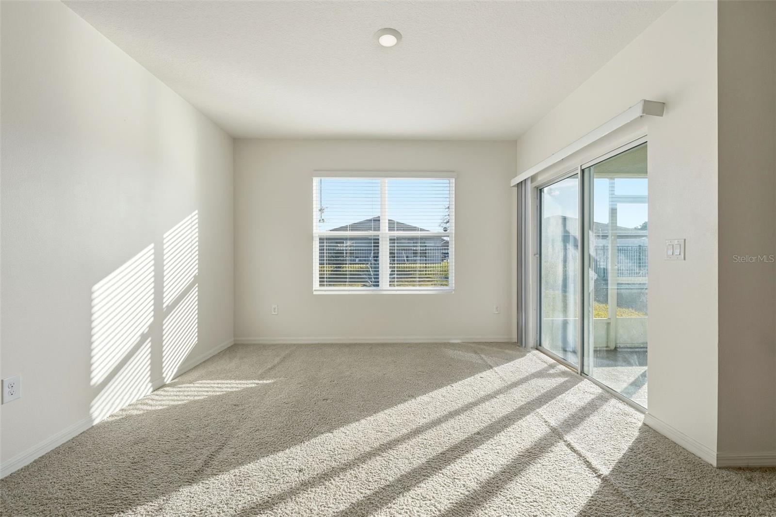 VERANDAH PARK - Residential Lease