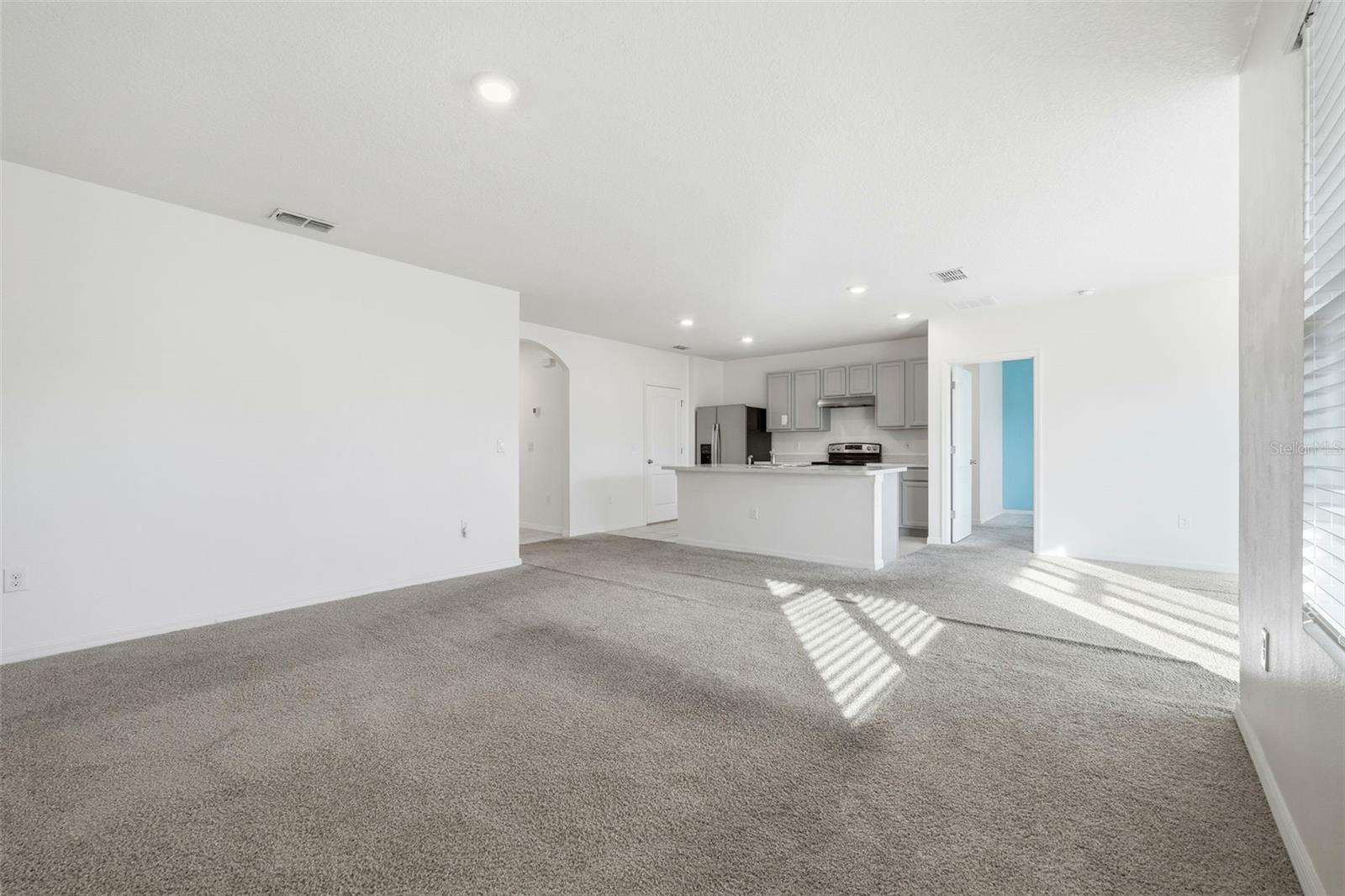 VERANDAH PARK - Residential Lease