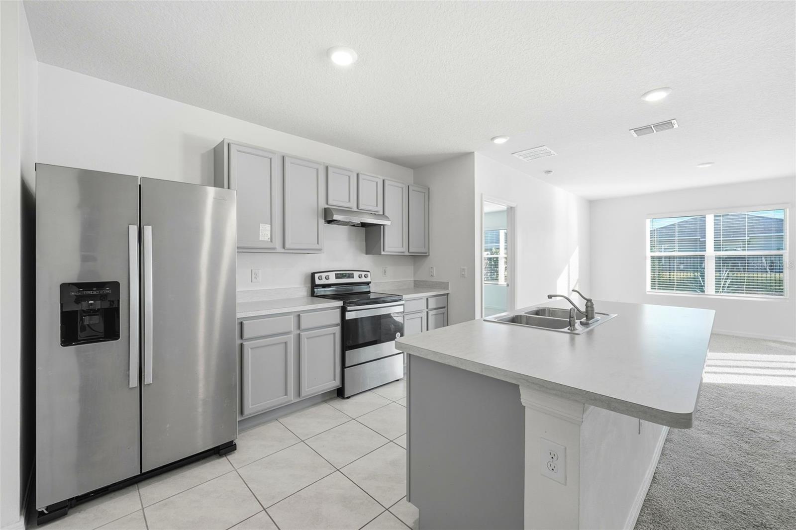 VERANDAH PARK - Residential Lease