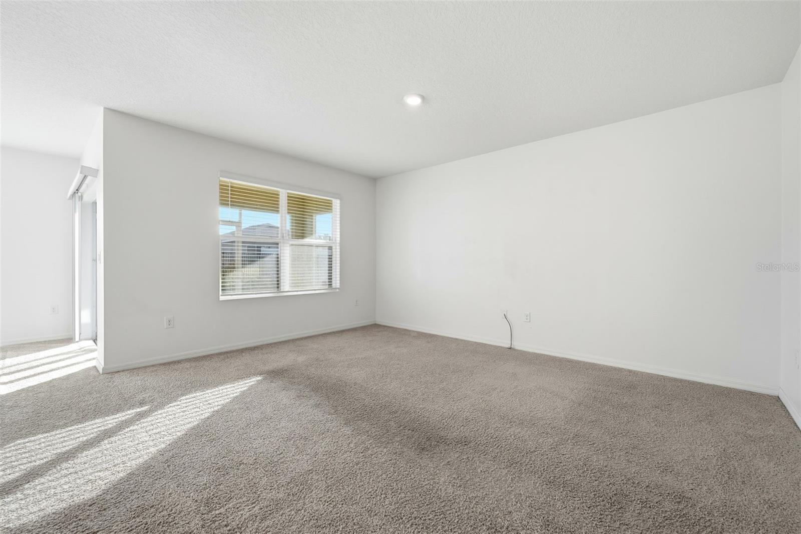 VERANDAH PARK - Residential Lease