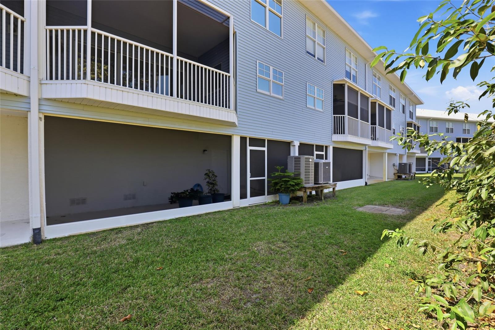 TOWNHOMES/CAPE HAZE - Residential