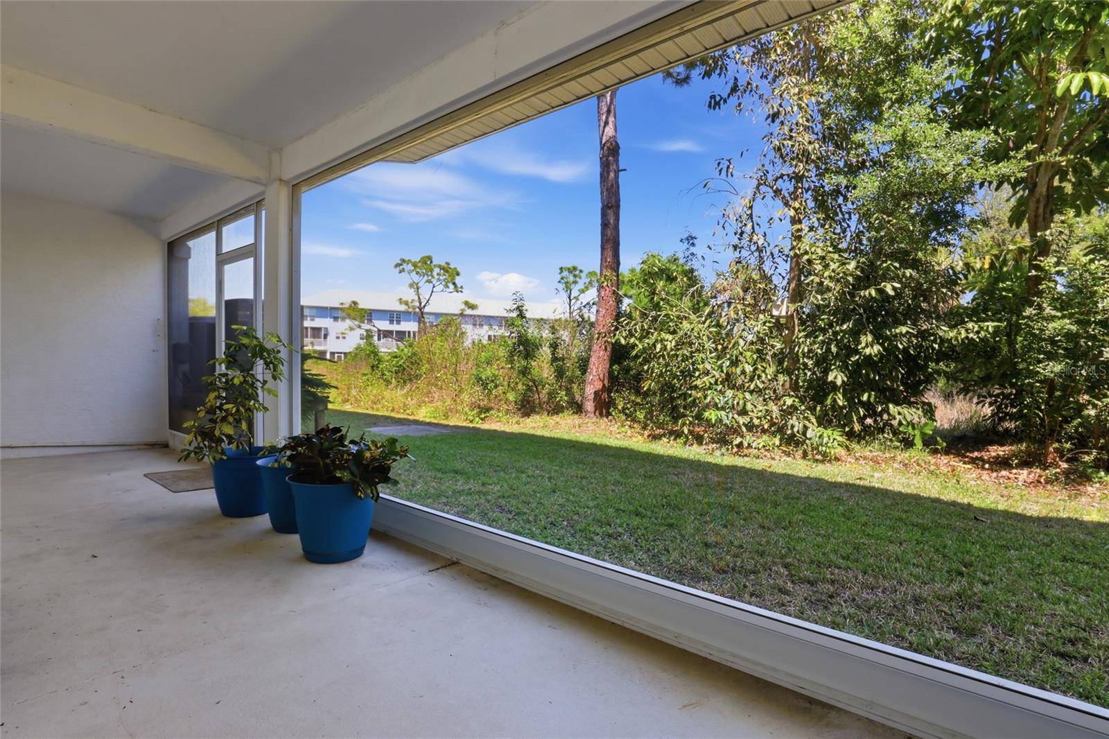 TOWNHOMES/CAPE HAZE - Residential