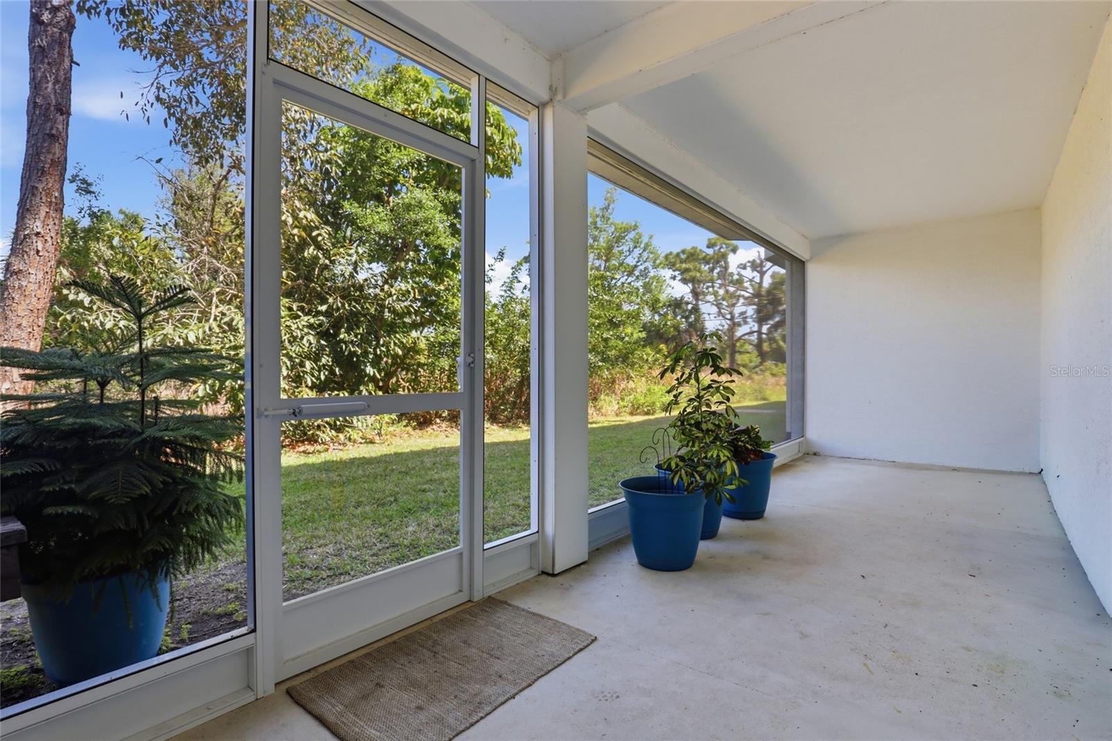 TOWNHOMES/CAPE HAZE - Residential