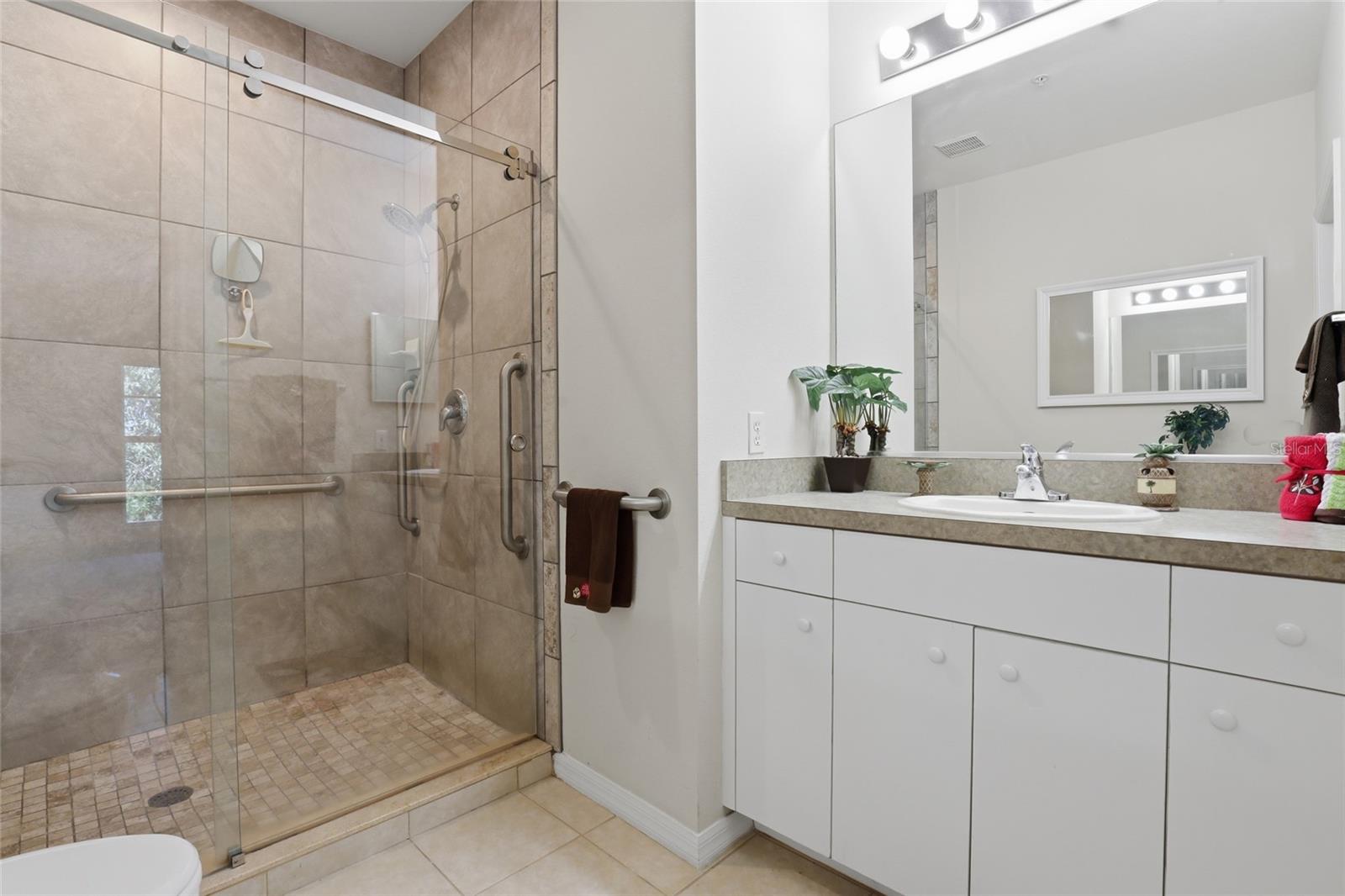 TOWNHOMES/CAPE HAZE - Residential