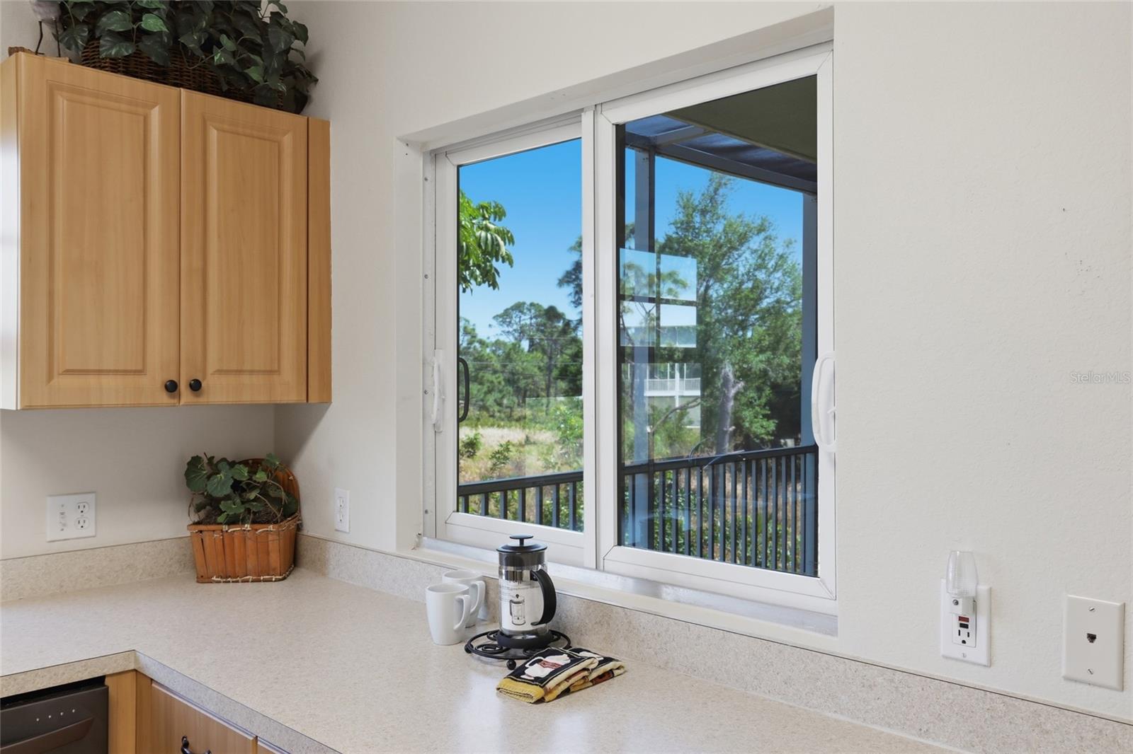 TOWNHOMES/CAPE HAZE - Residential