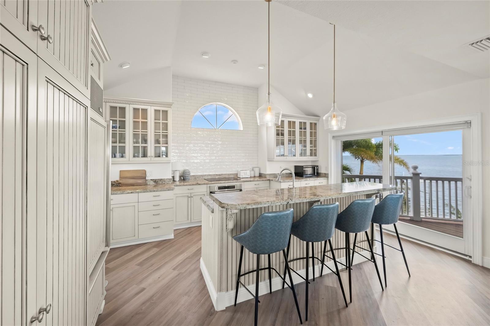 HOLMES BEACH 12TH UNIT - Residential