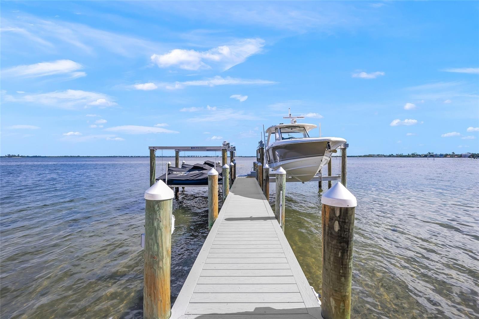 HOLMES BEACH 12TH UNIT - Residential