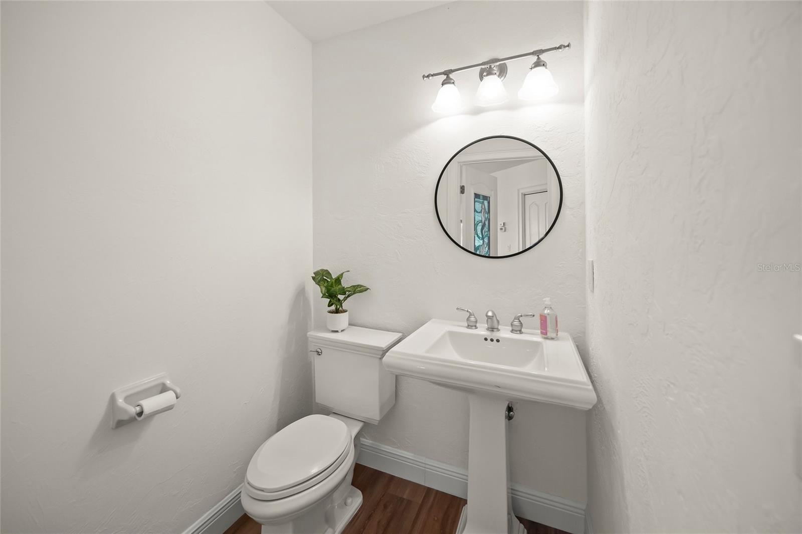 HOLMES BEACH 12TH UNIT - Residential