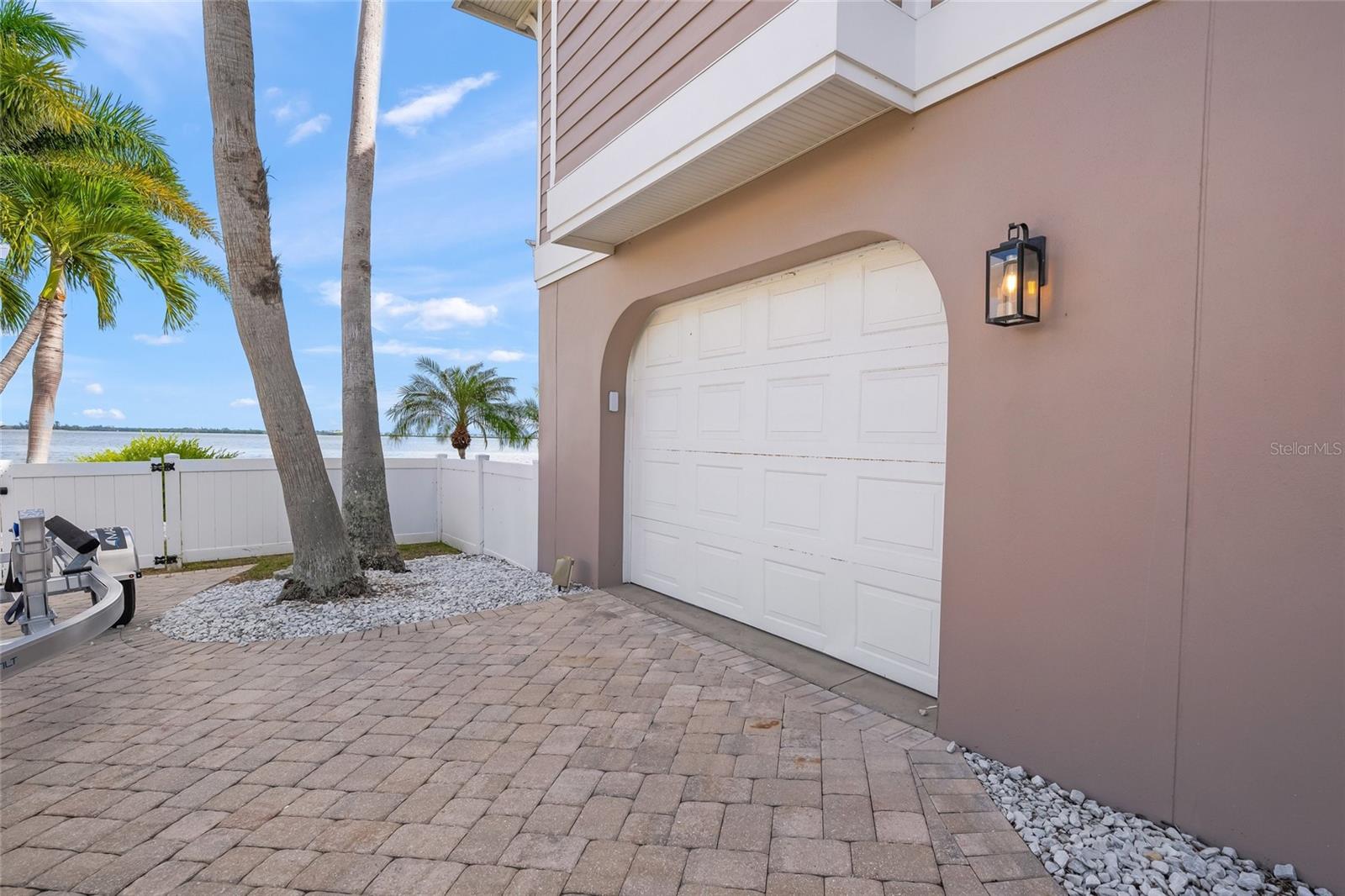 HOLMES BEACH 12TH UNIT - Residential