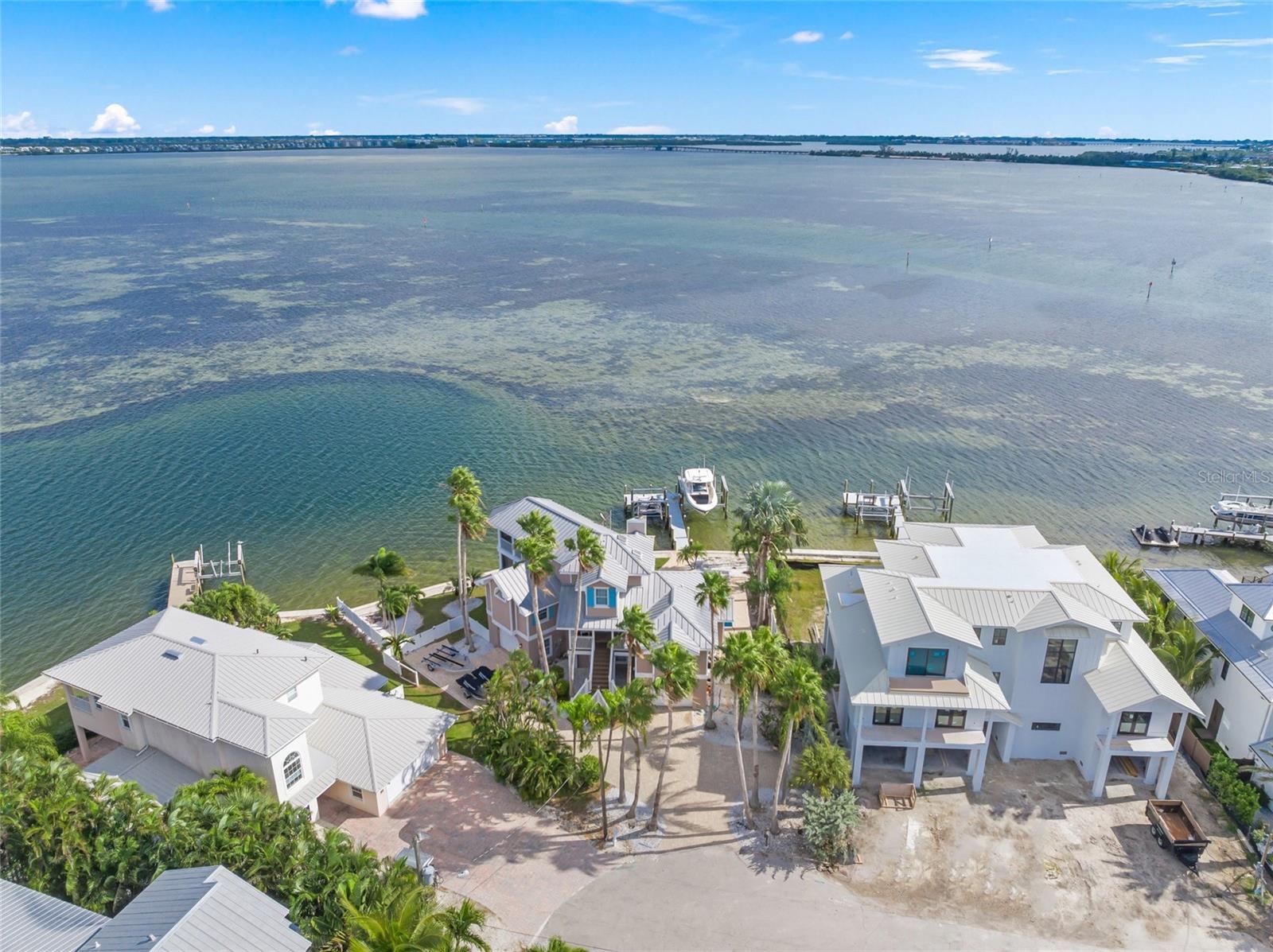 HOLMES BEACH 12TH UNIT - Residential