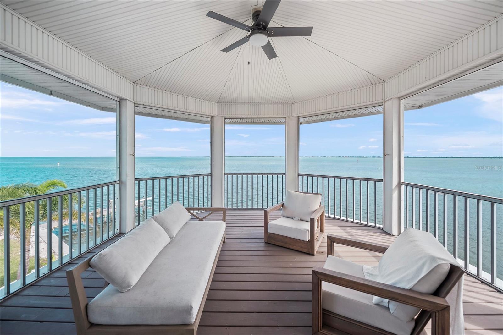 HOLMES BEACH 12TH UNIT - Residential