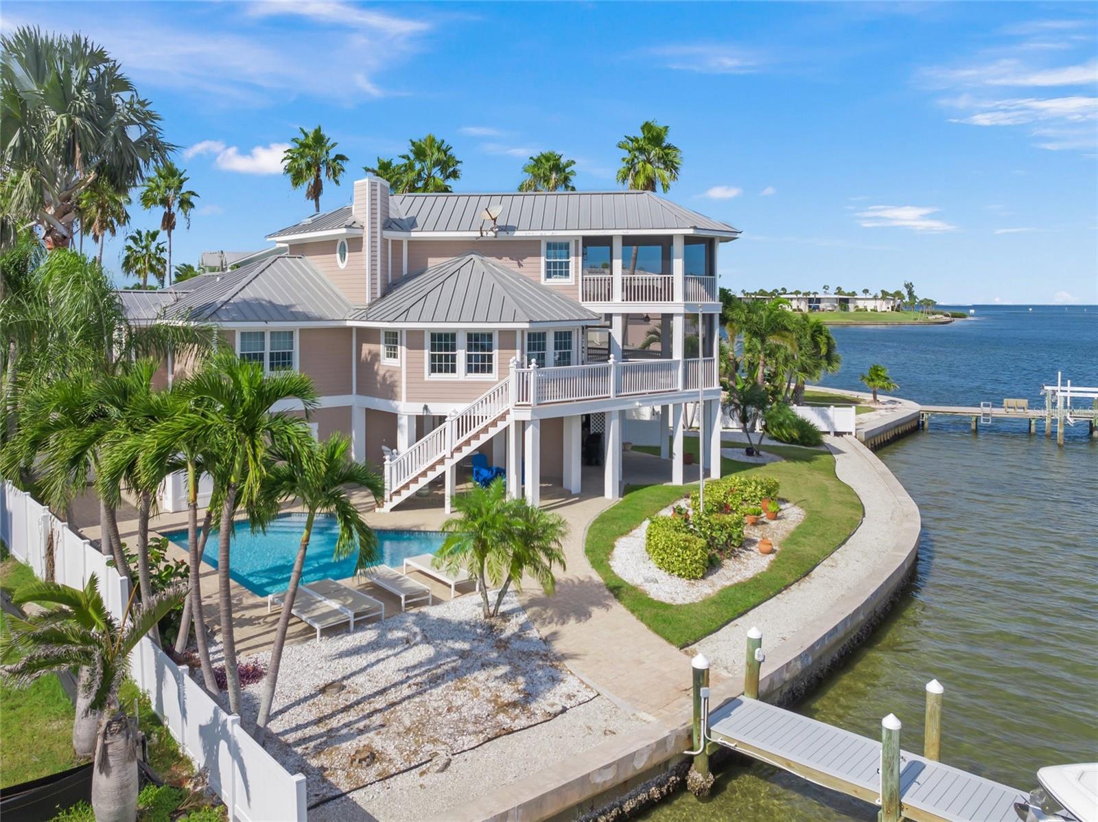 HOLMES BEACH 12TH UNIT - Residential