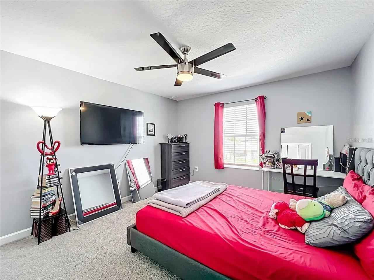 ESTATES/LK HAMMOCK - Residential Lease