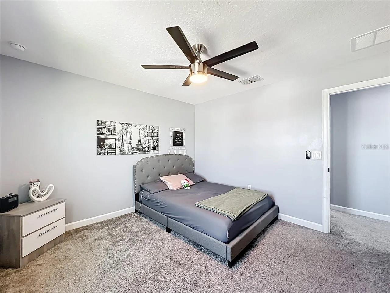 ESTATES/LK HAMMOCK - Residential Lease