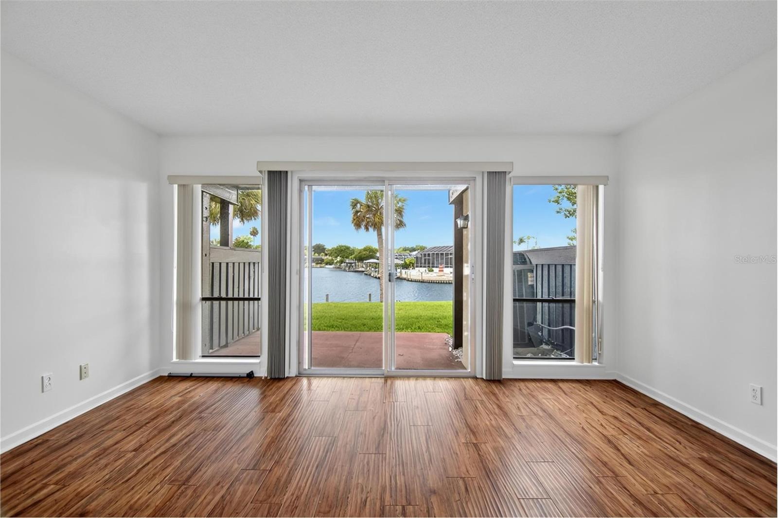 PALM CLUB CONDO - Residential