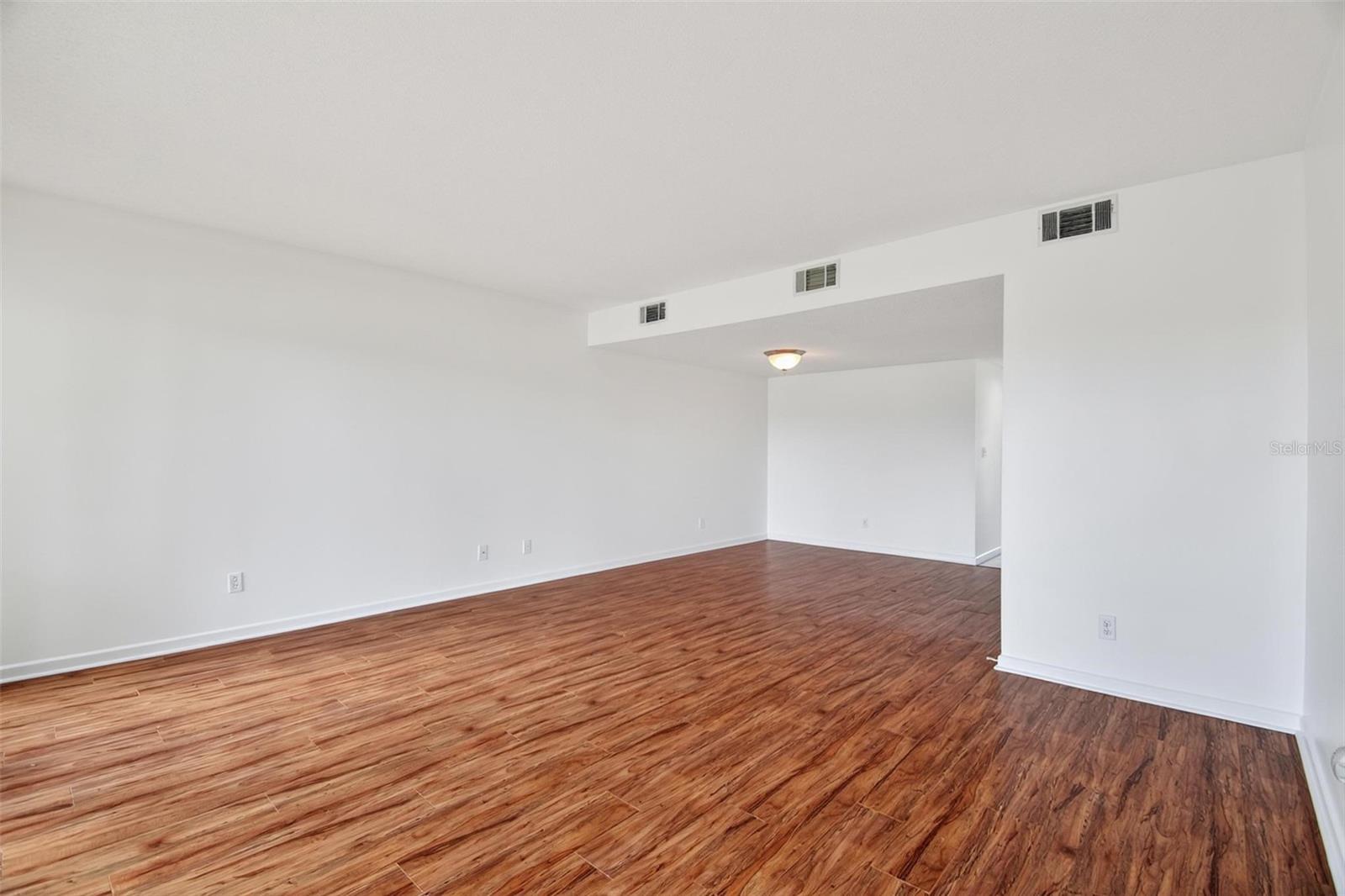 PALM CLUB CONDO - Residential