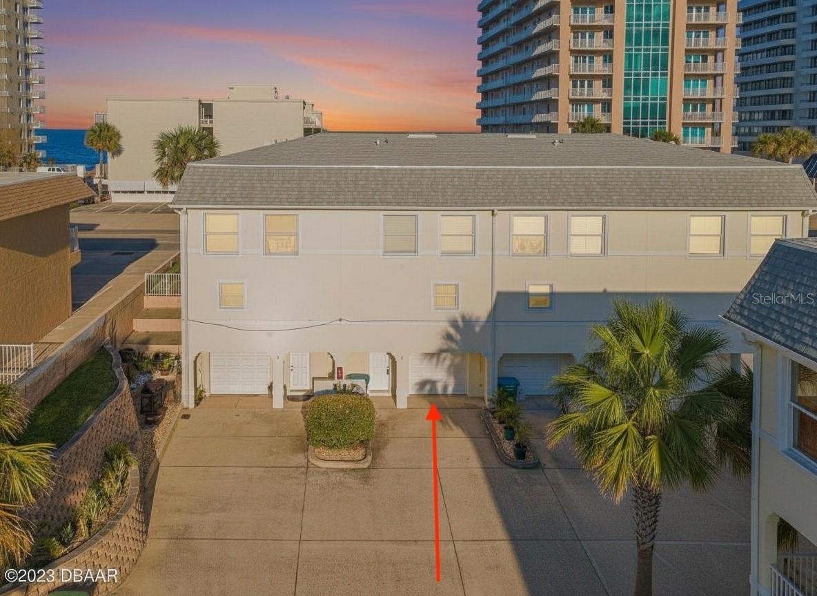 3733 CARDINAL BOULEVARD 2