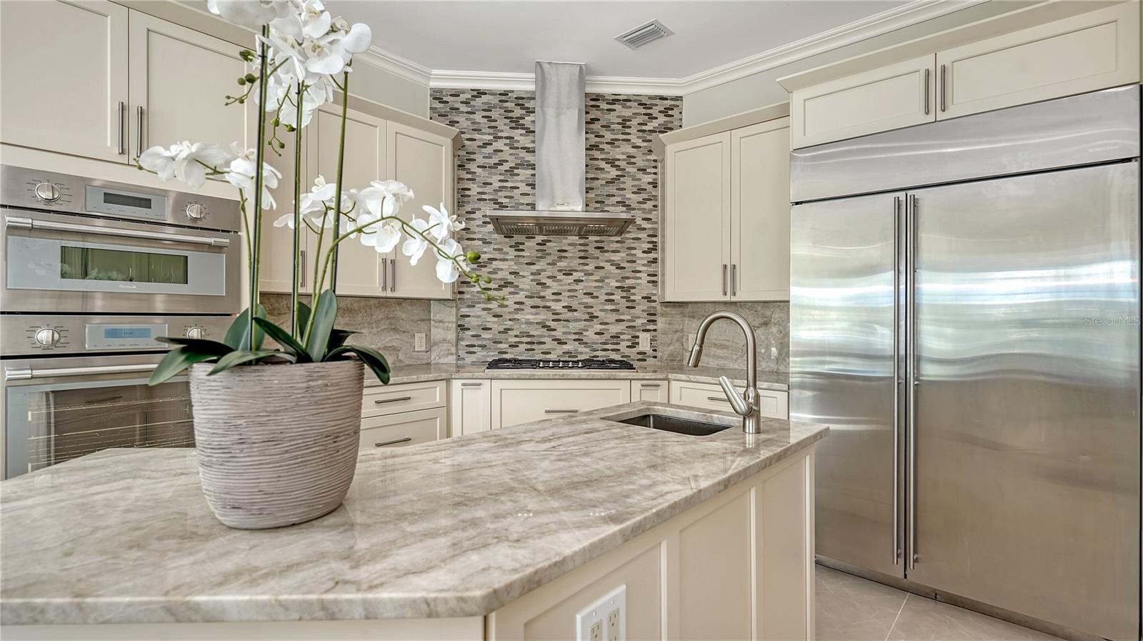 HARBOR ACRES - Residential